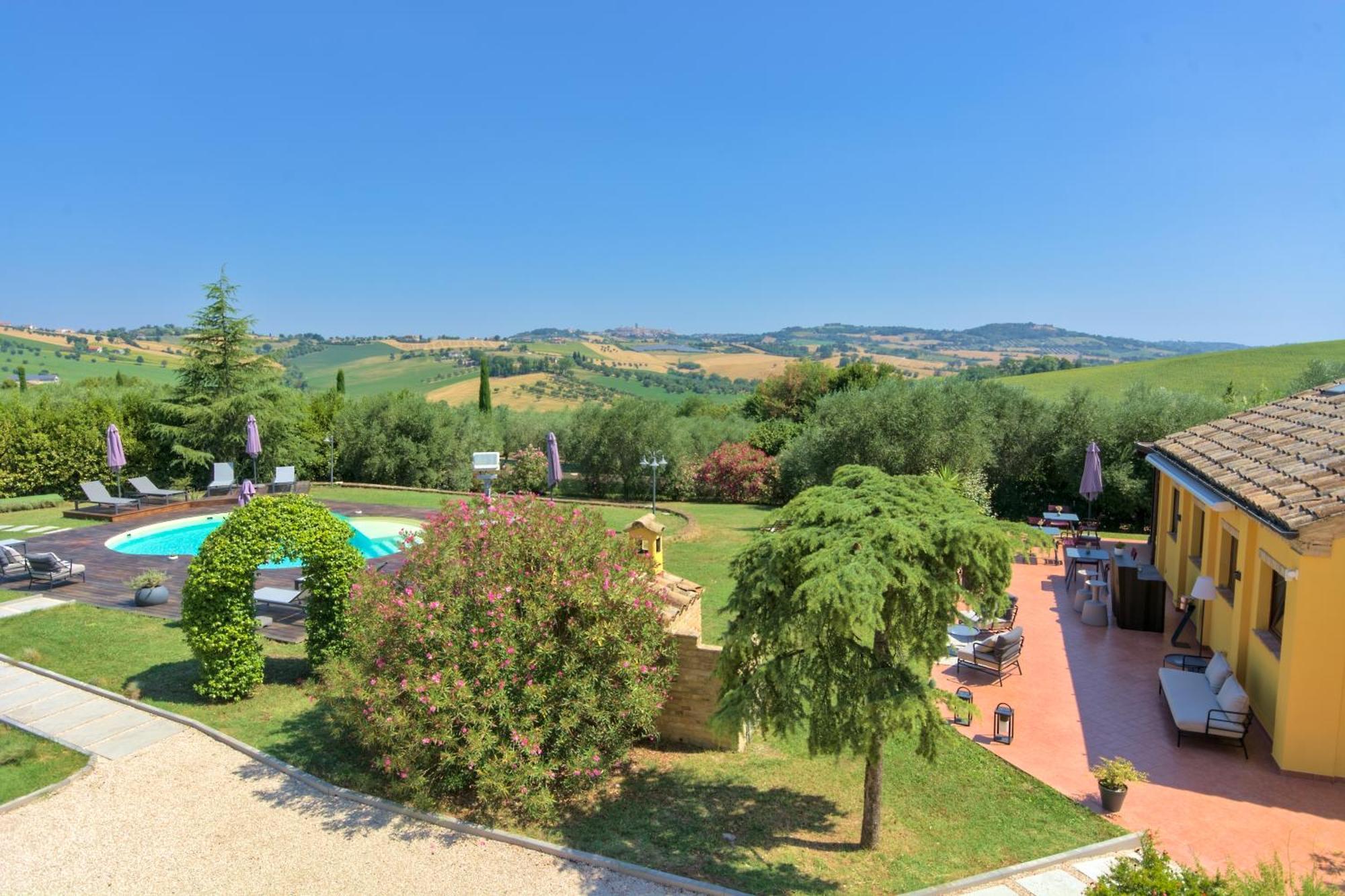 Villa Morro Suites Morrovalle Zewnętrze zdjęcie